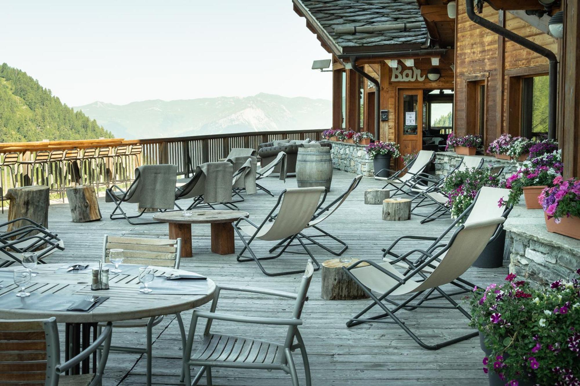 Hôtel Carlina by Les Etincelles La Plagne Exterior foto